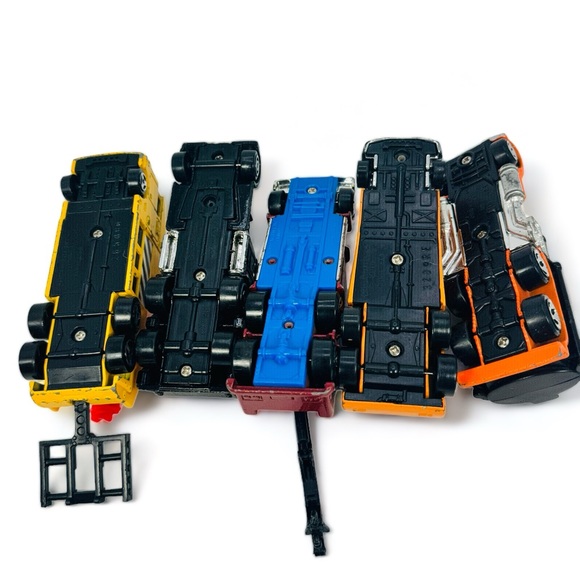 Hot Wheels Semi Truck Lot Of 5 1999 Vintage AS IS USED LOOSE ISSUES Diecast 5” - Picture 9 of 14